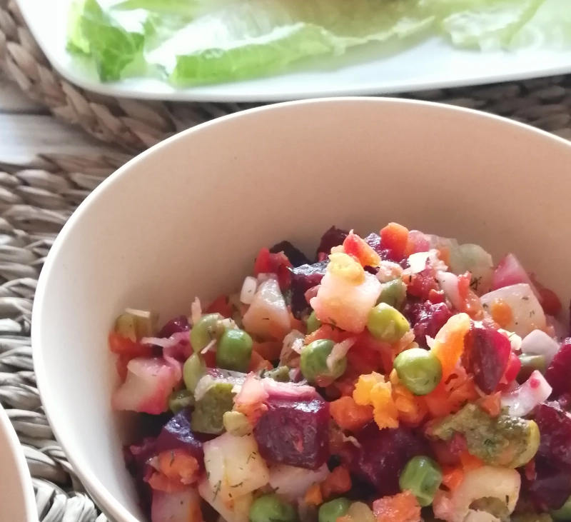 Ensaladilla rusa de remolacha con Themomix®