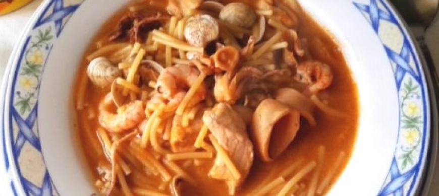 CÓMO HACER CAZUELA DE FIDEOS CON PESCADO Y MARISCO CON THERMOMIX