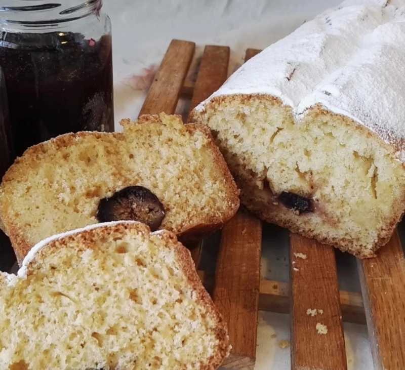 Bizcocho tarta de brevas con Thermomix®