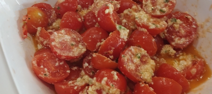 TOMATITOS AL PESTO DE QUESO MANCHEGO CON THERMOMIX